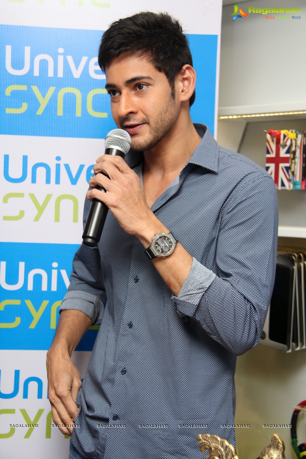 Superstar Mahesh Babu launches Hyderabad's first UniverCell SYNC