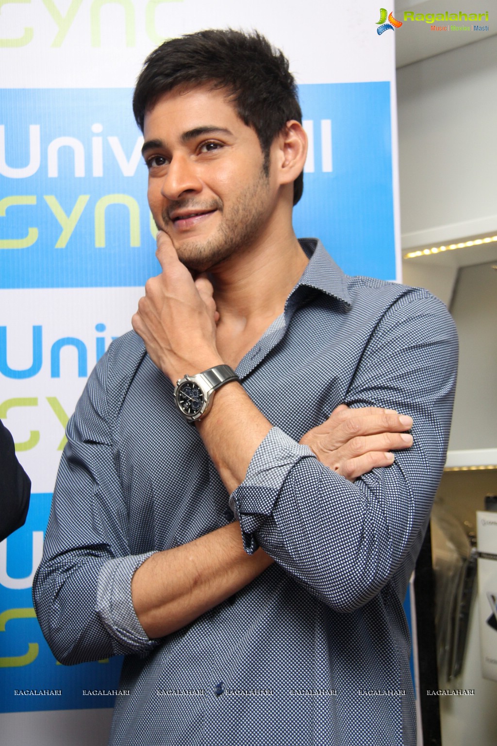 Superstar Mahesh Babu launches Hyderabad's first UniverCell SYNC