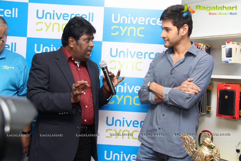 Superstar Mahesh Babu launches Hyderabad's first UniverCell SYNC
