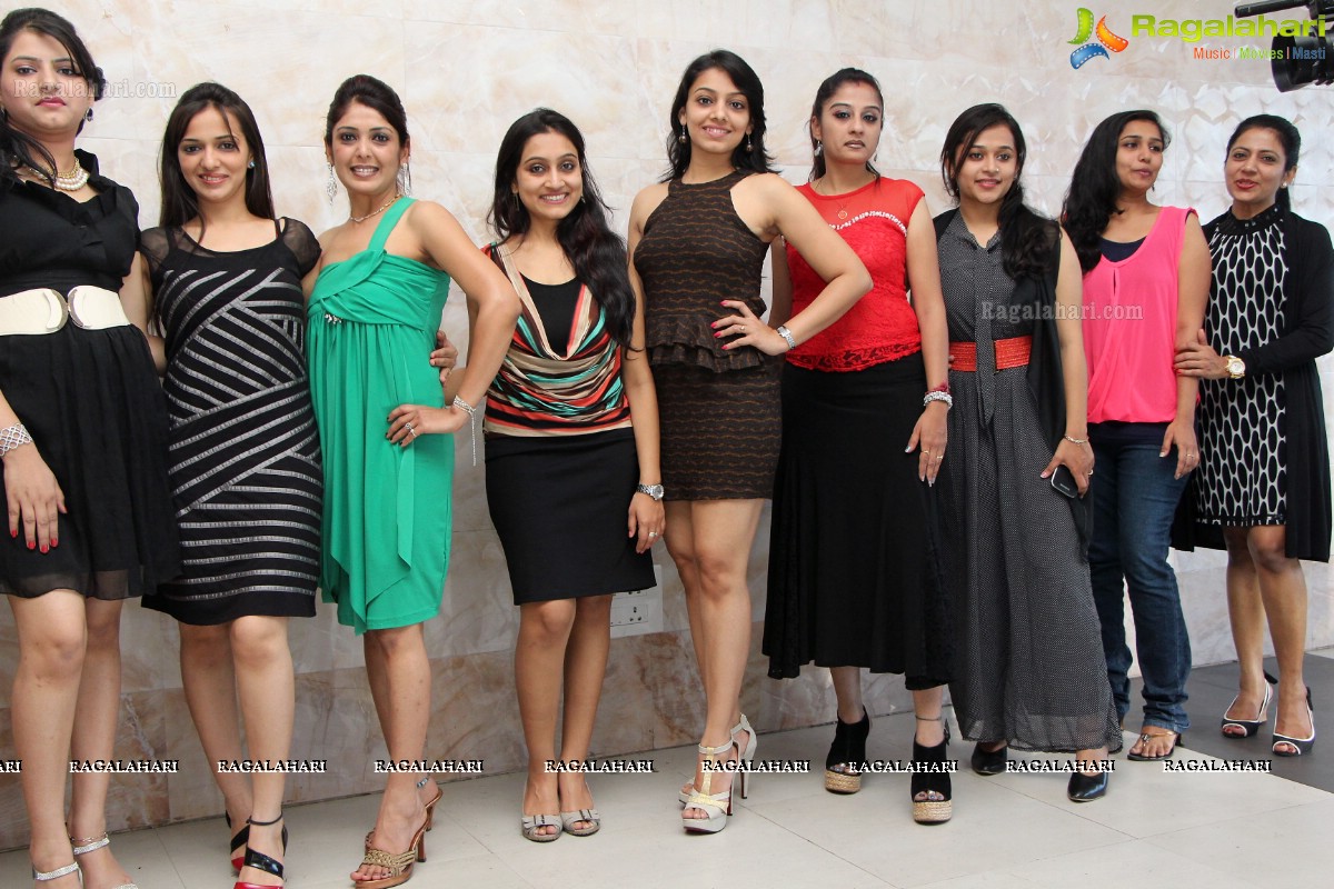 Miss and Mrs Gujarati India Grooming and Ramp Walk Session