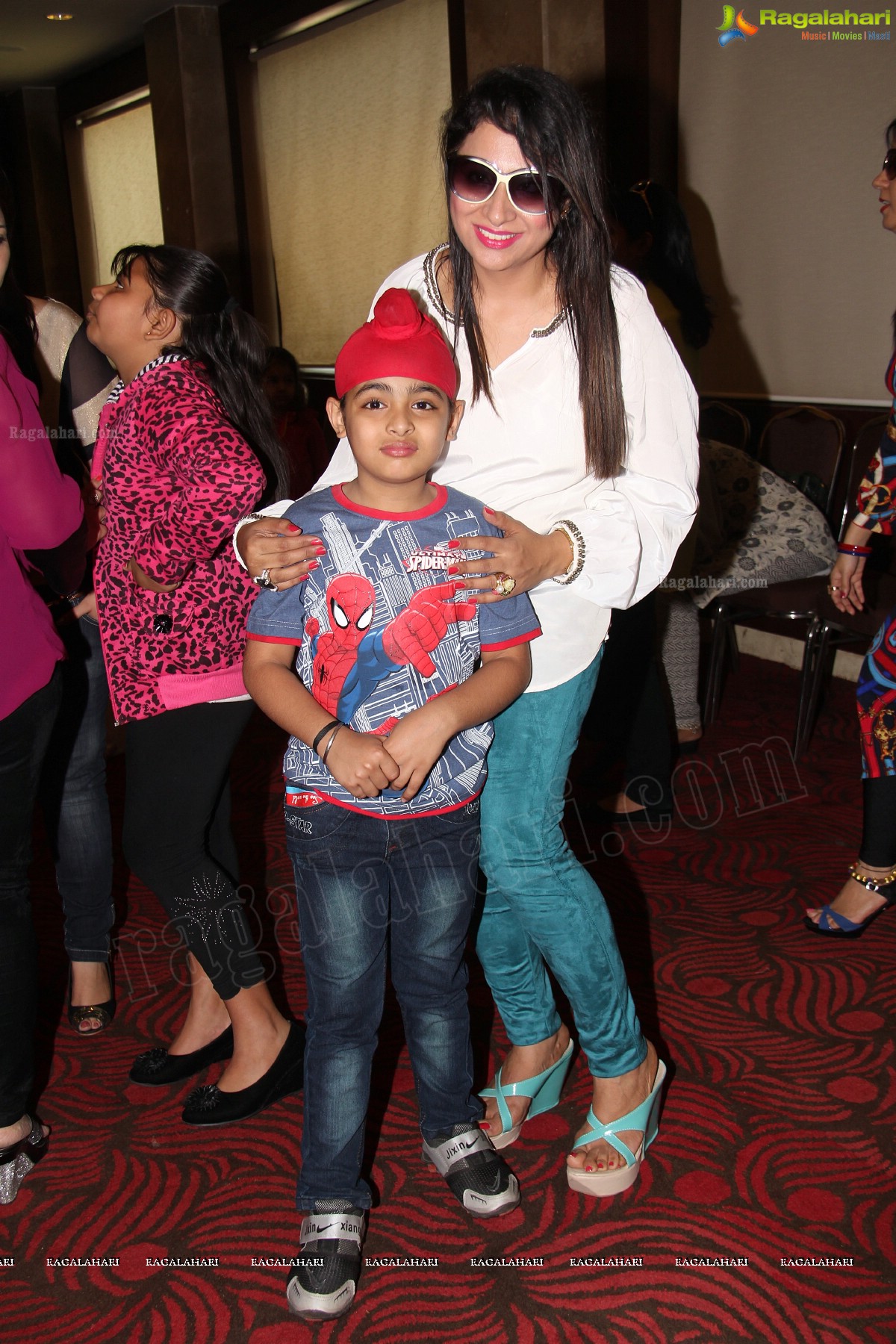 Mommy N Me Karaoke Event at Casa Luxurio, Hyderabad