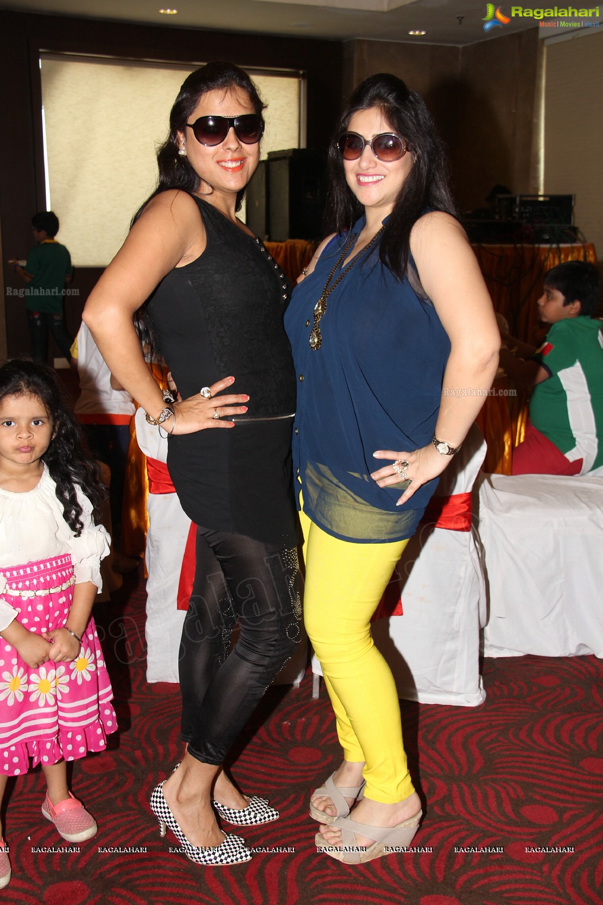 Mommy N Me Karaoke Event at Casa Luxurio, Hyderabad