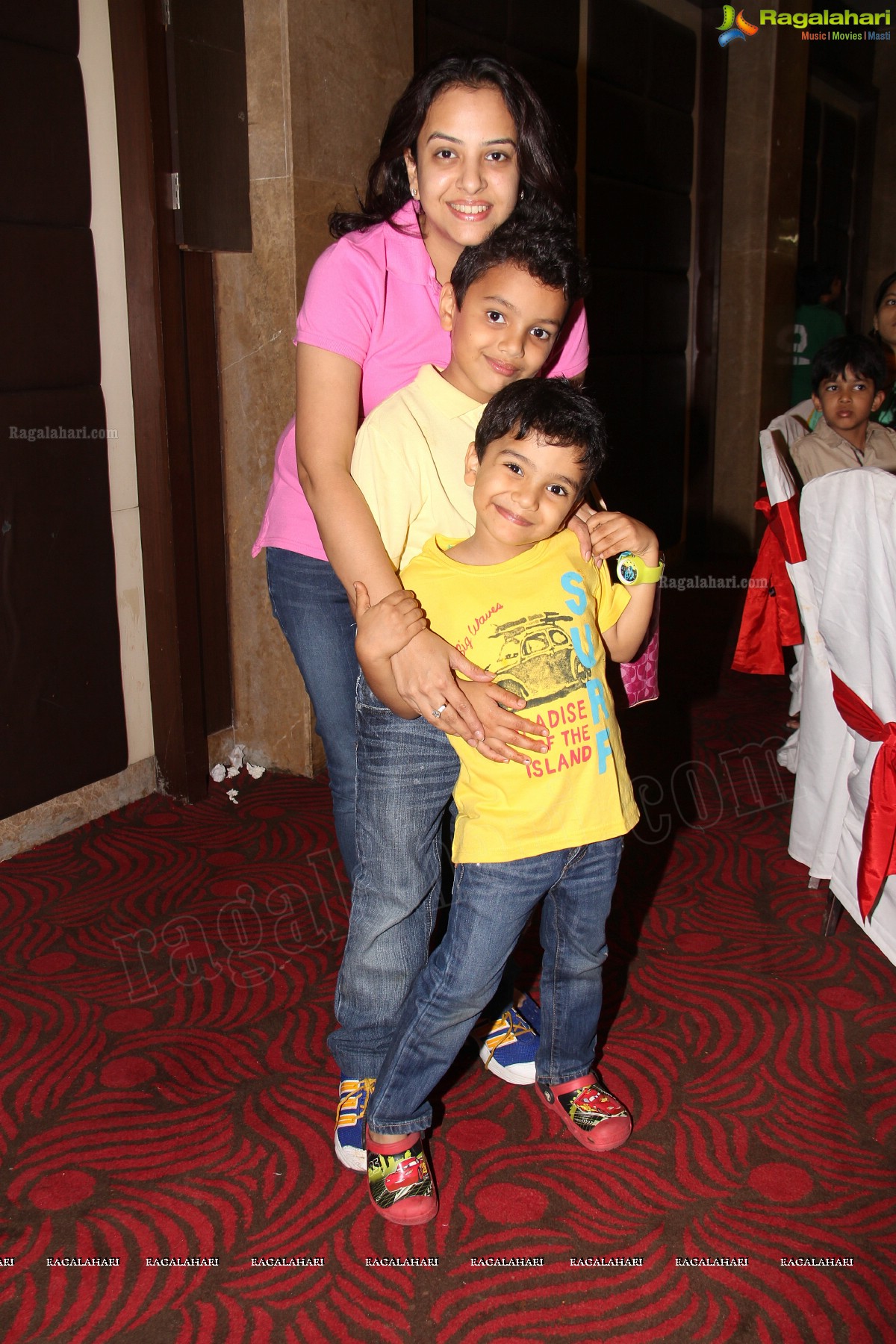 Mommy N Me Karaoke Event at Casa Luxurio, Hyderabad