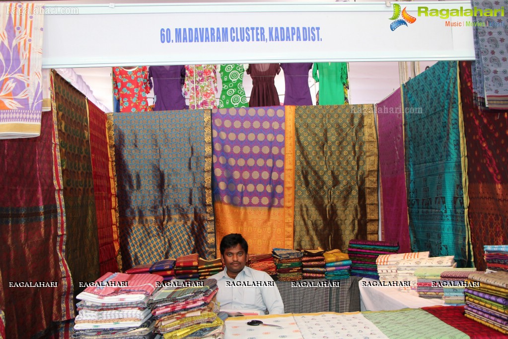 National Handloom Expo (December 2013) at NTR Stadium, Hyderabad