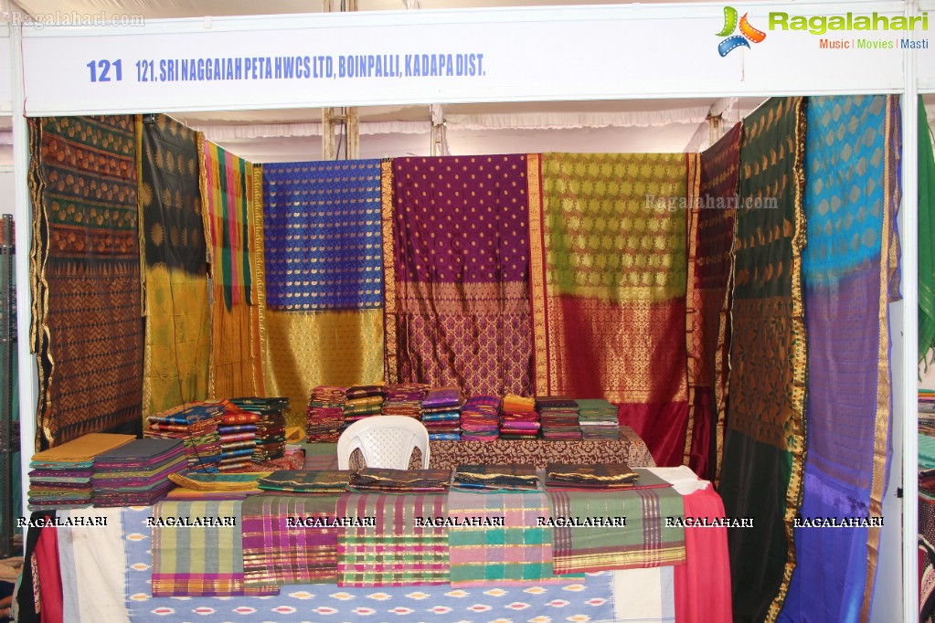 National Handloom Expo (December 2013) at NTR Stadium, Hyderabad