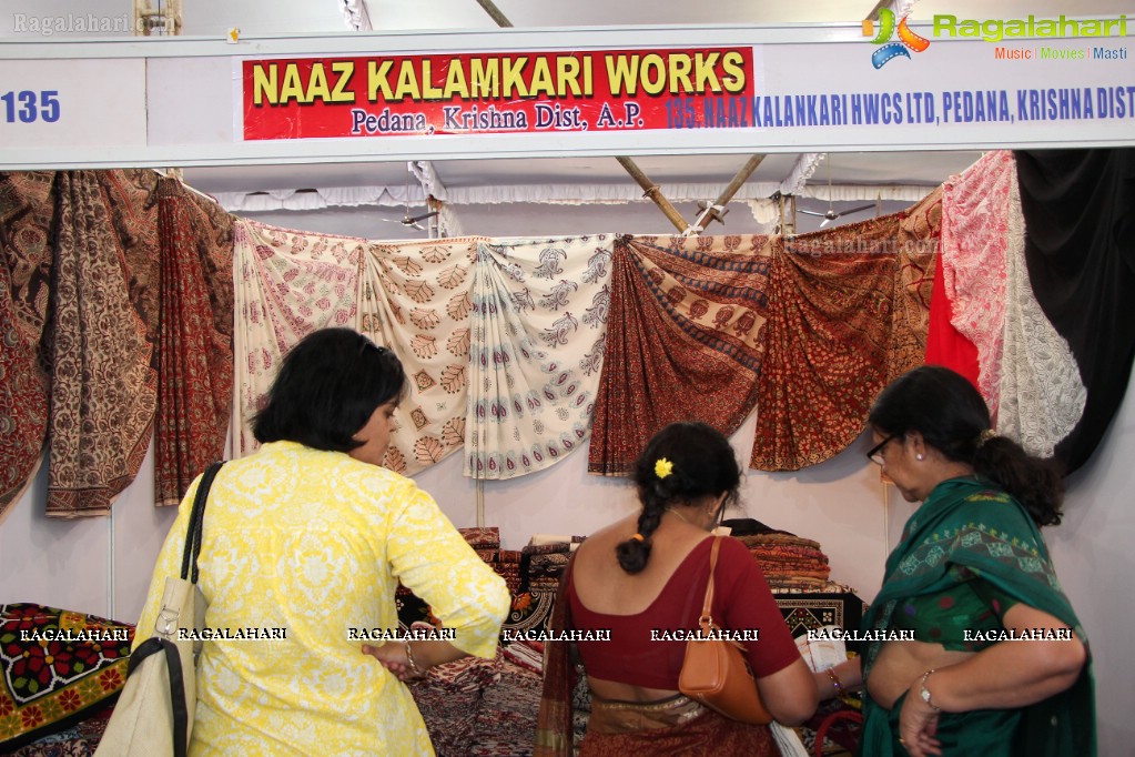 National Handloom Expo (December 2013) at NTR Stadium, Hyderabad