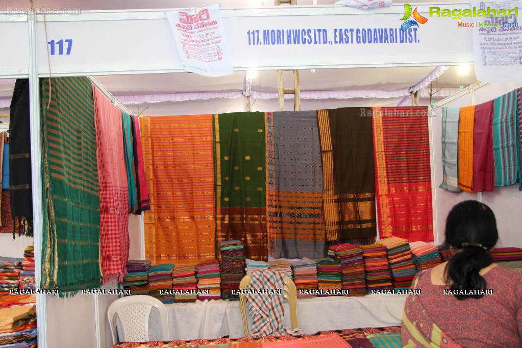 National Handloom Expo (December 2013) at NTR Stadium, Hyderabad