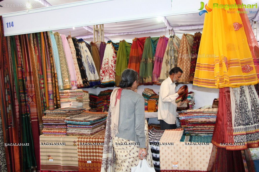 National Handloom Expo (December 2013) at NTR Stadium, Hyderabad