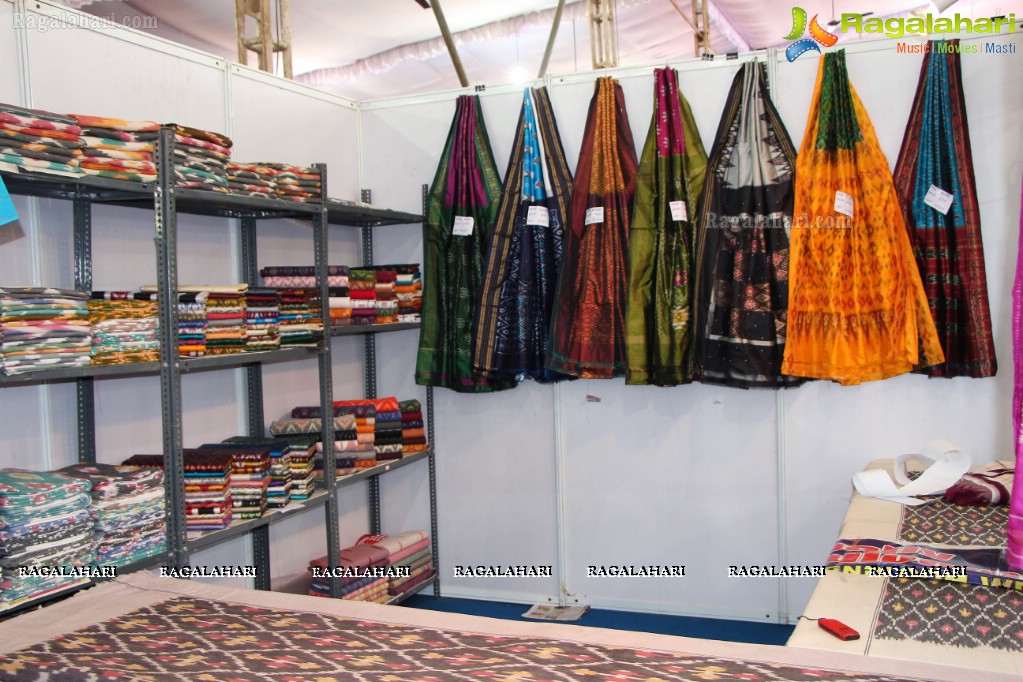 National Handloom Expo (December 2013) at NTR Stadium, Hyderabad