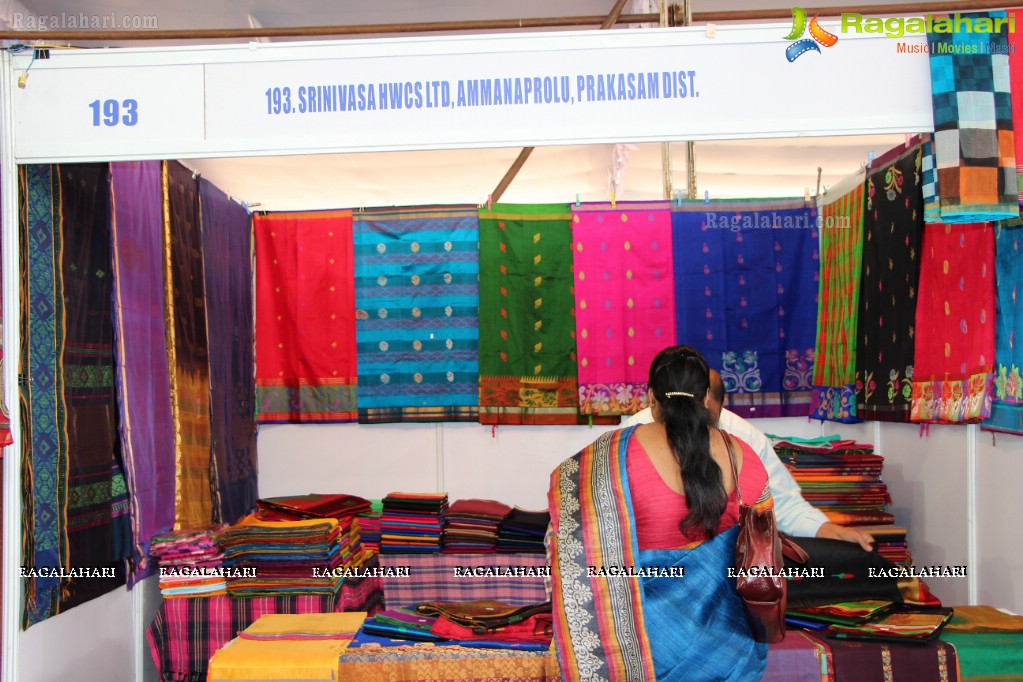 National Handloom Expo (December 2013) at NTR Stadium, Hyderabad