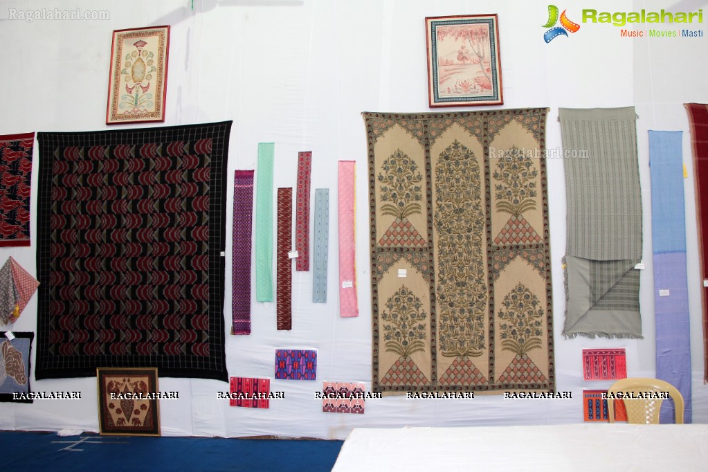 National Handloom Expo (December 2013) at NTR Stadium, Hyderabad