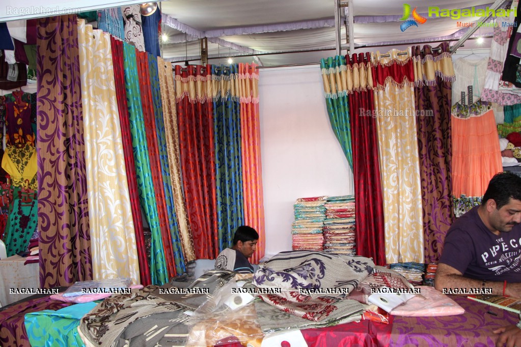 National Handloom Expo (December 2013) at NTR Stadium, Hyderabad