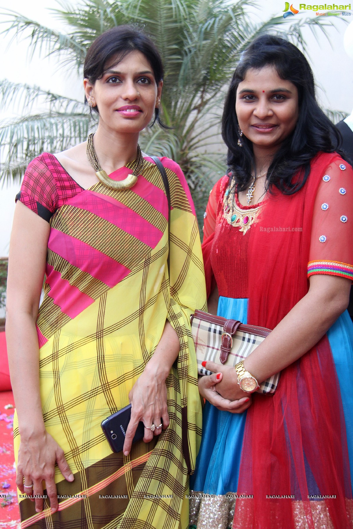 Shilpa Reddy inaugurates Party Town, Hyderabad