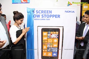 Samantha Launches Nokia Lumia 1320 in Hyderabad