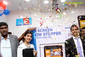 Samantha Launches Nokia Lumia 1320 in Hyderabad