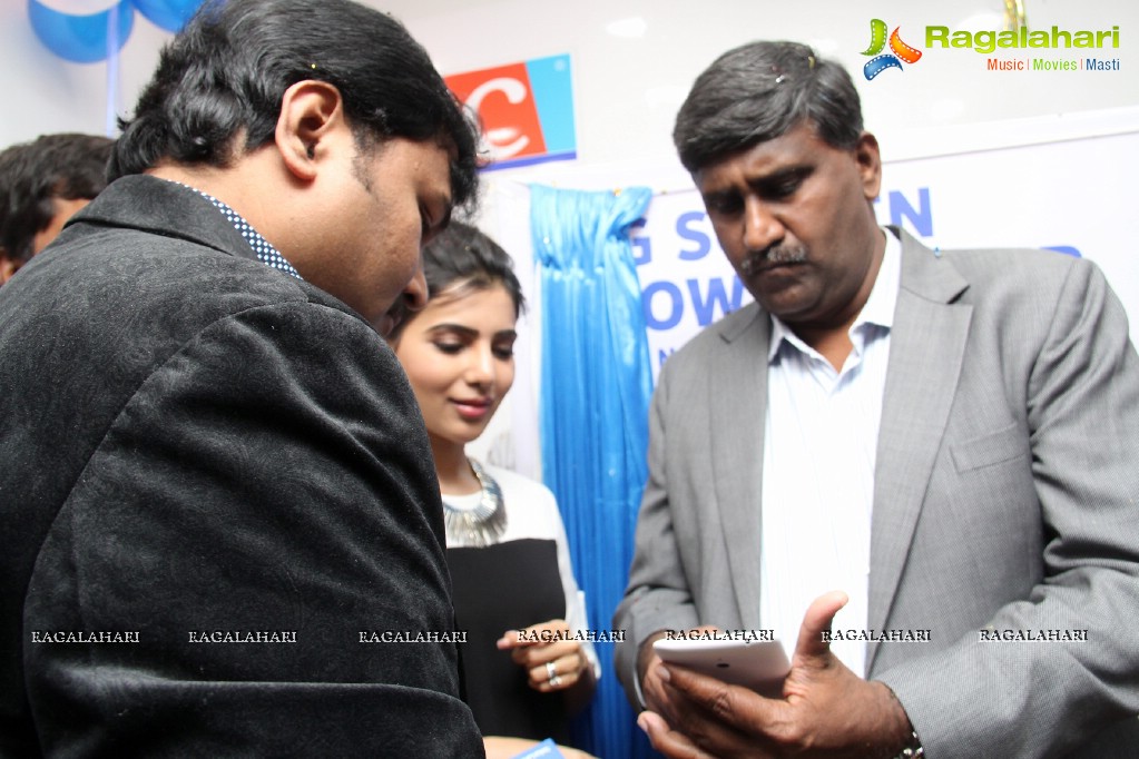 Samantha Launches Nokia Lumia 1320