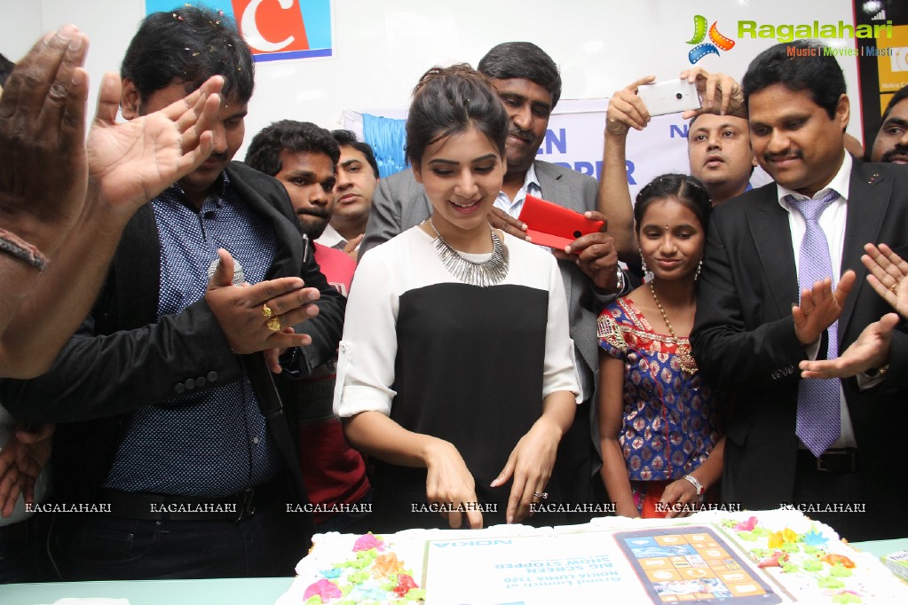 Samantha Launches Nokia Lumia 1320