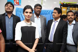 Samantha Launches Nokia Lumia 1320 in Hyderabad