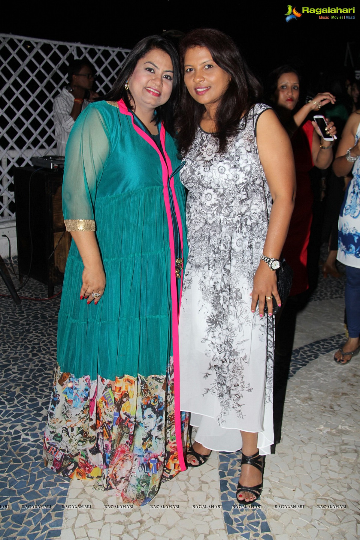 Sashi Nahata's Birthday Bash 2014 at Olive Bistro, Hyderabad