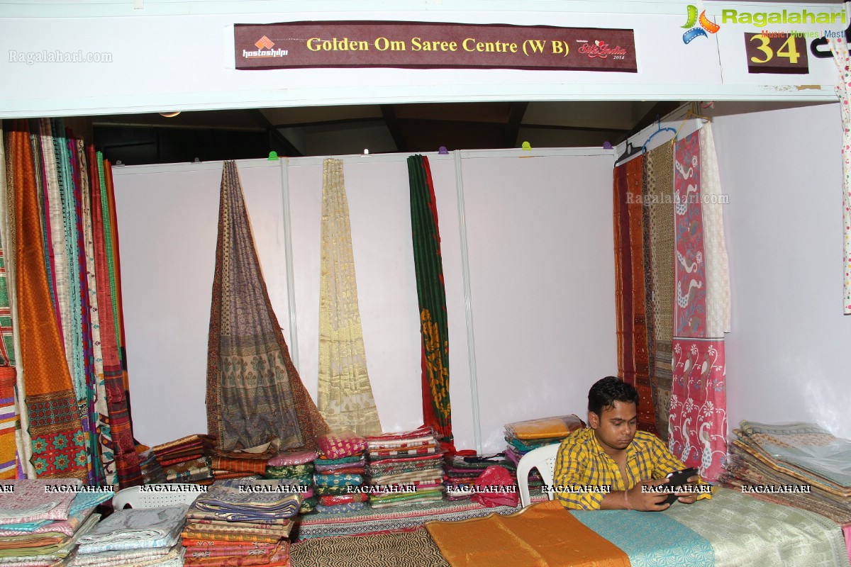 Silk India Expo 2014 at Sri Sathya Sai Nigamagamam, Hyderabad