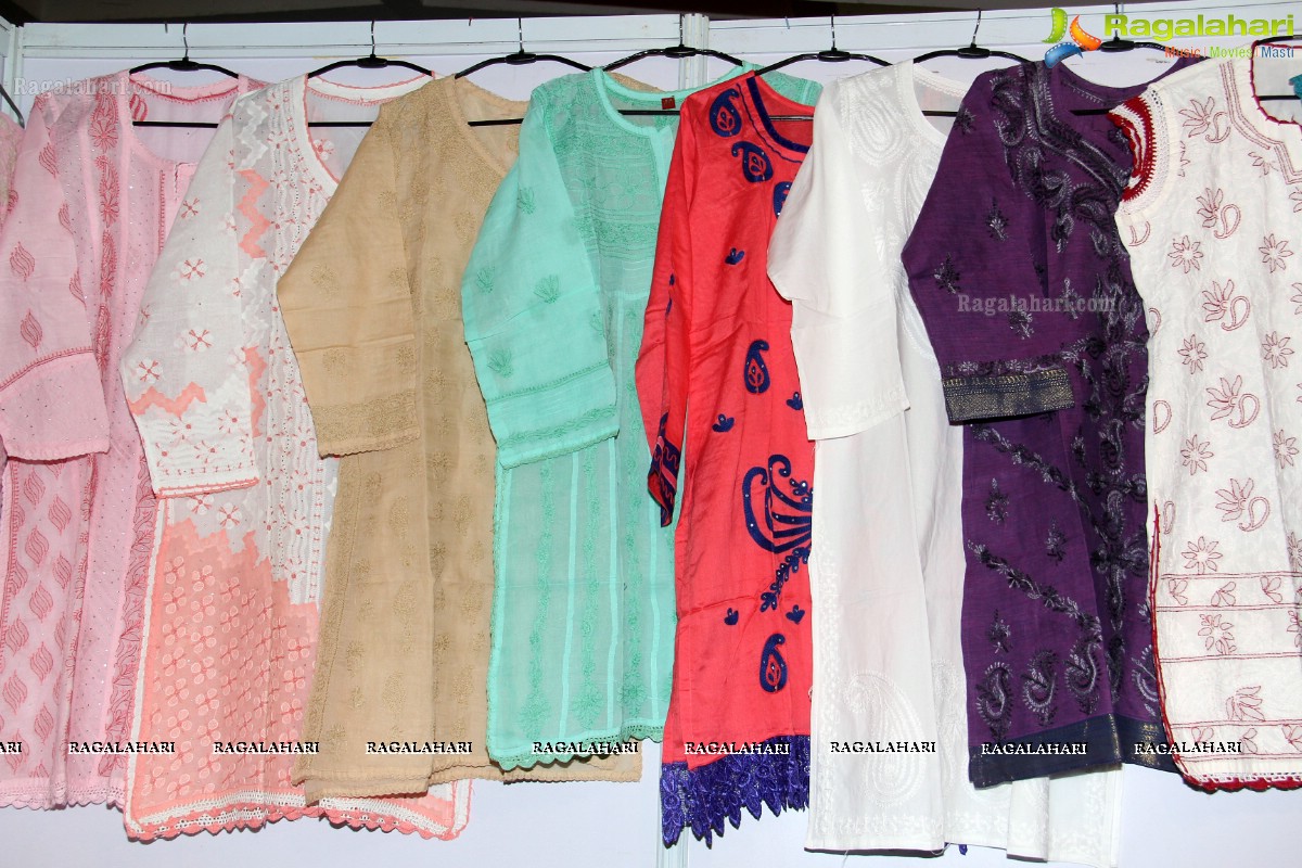 Silk India Expo 2014 at Sri Sathya Sai Nigamagamam, Hyderabad