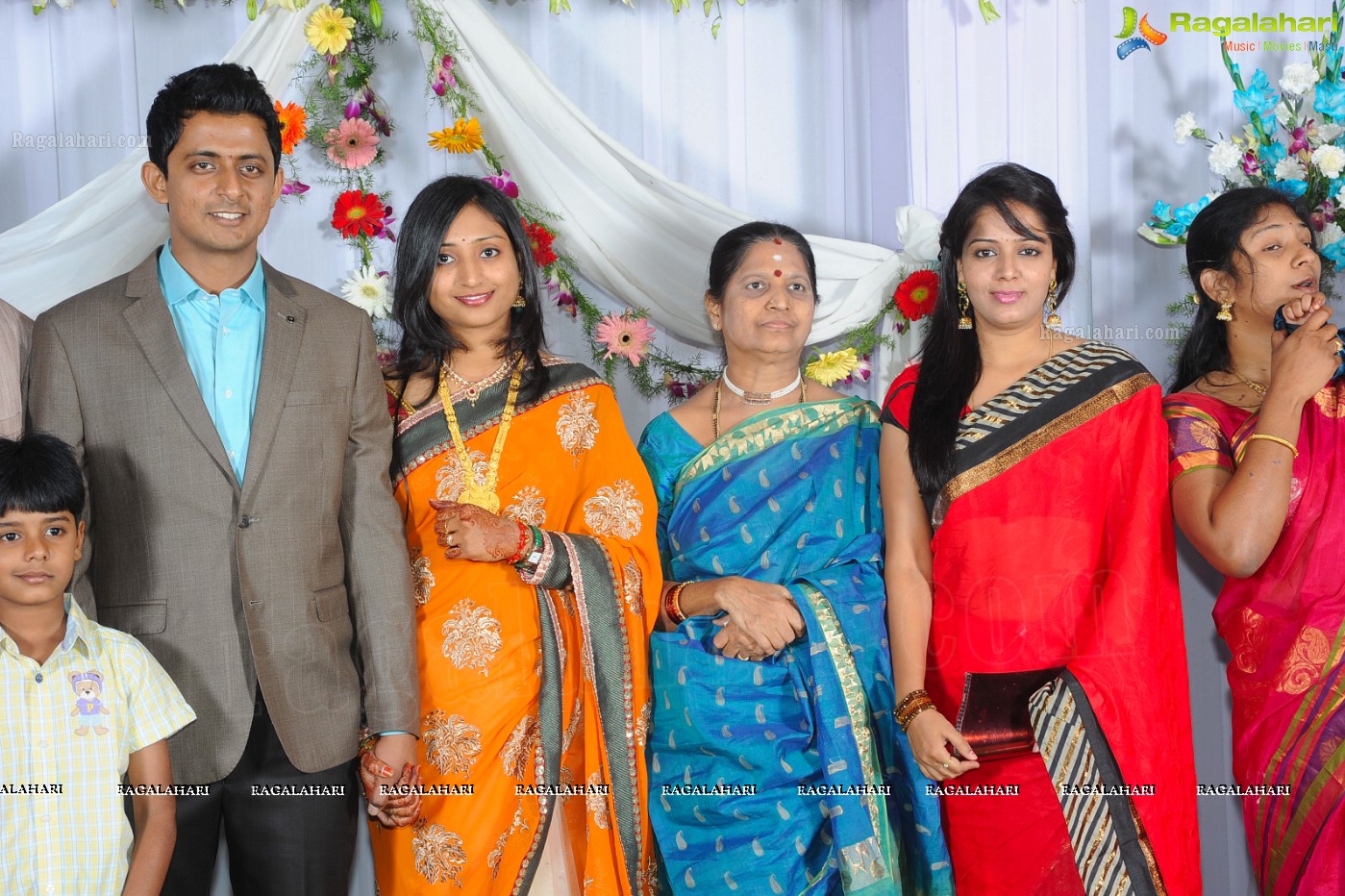 Singer Dinker Kalvala Wedding Reception