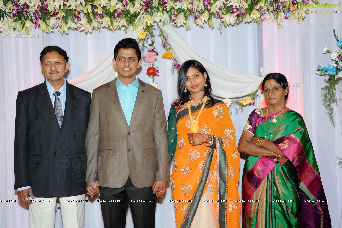 Singer Dinker Kalvala Wedding Reception