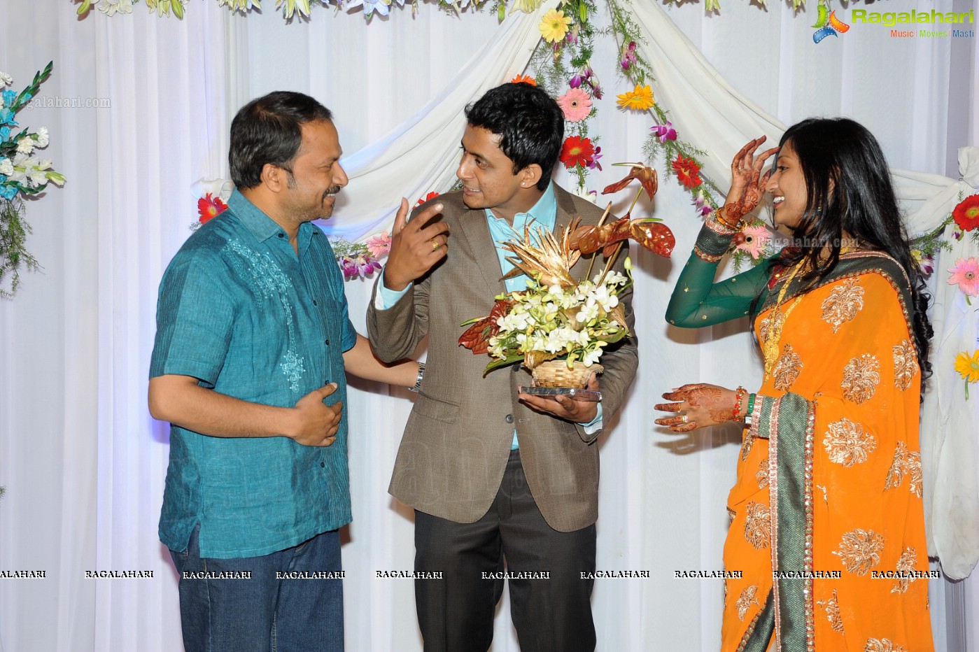 Singer Dinker Kalvala Wedding Reception