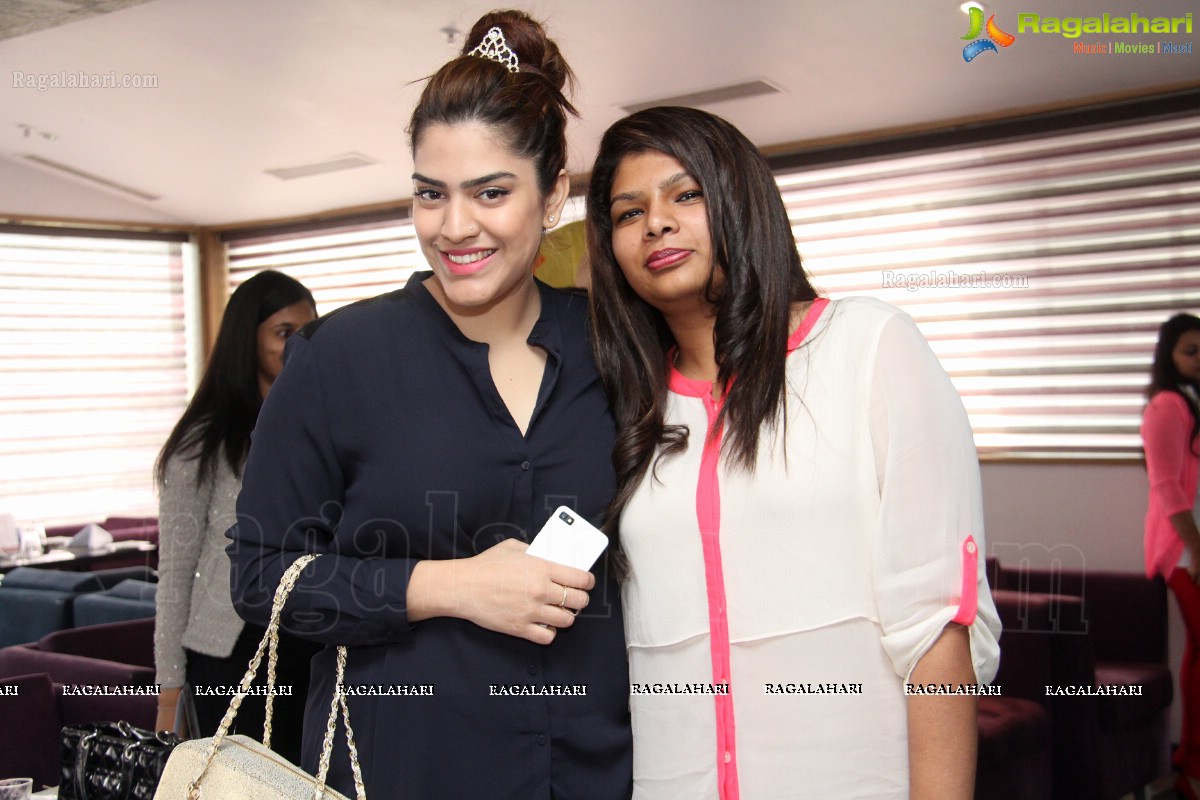 First Event of Stylish Divas at The Lounge of Daspalla, Hyderabad