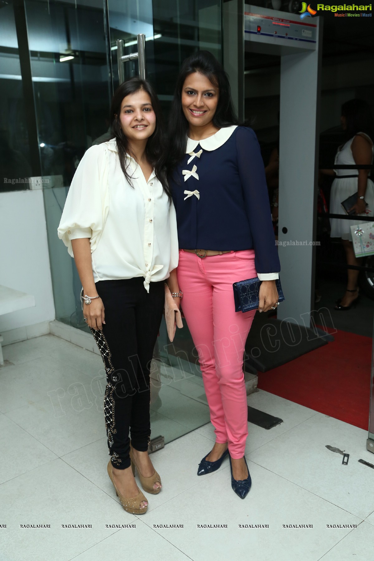 Trushna Tibrewala's Grand Birthday Bash at Over The Moon