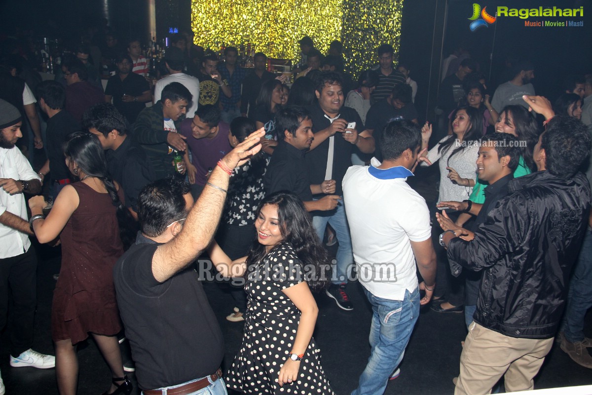 Club Night with DJ Jay at Kismet, Hyderabad (Jan 4, 2014)