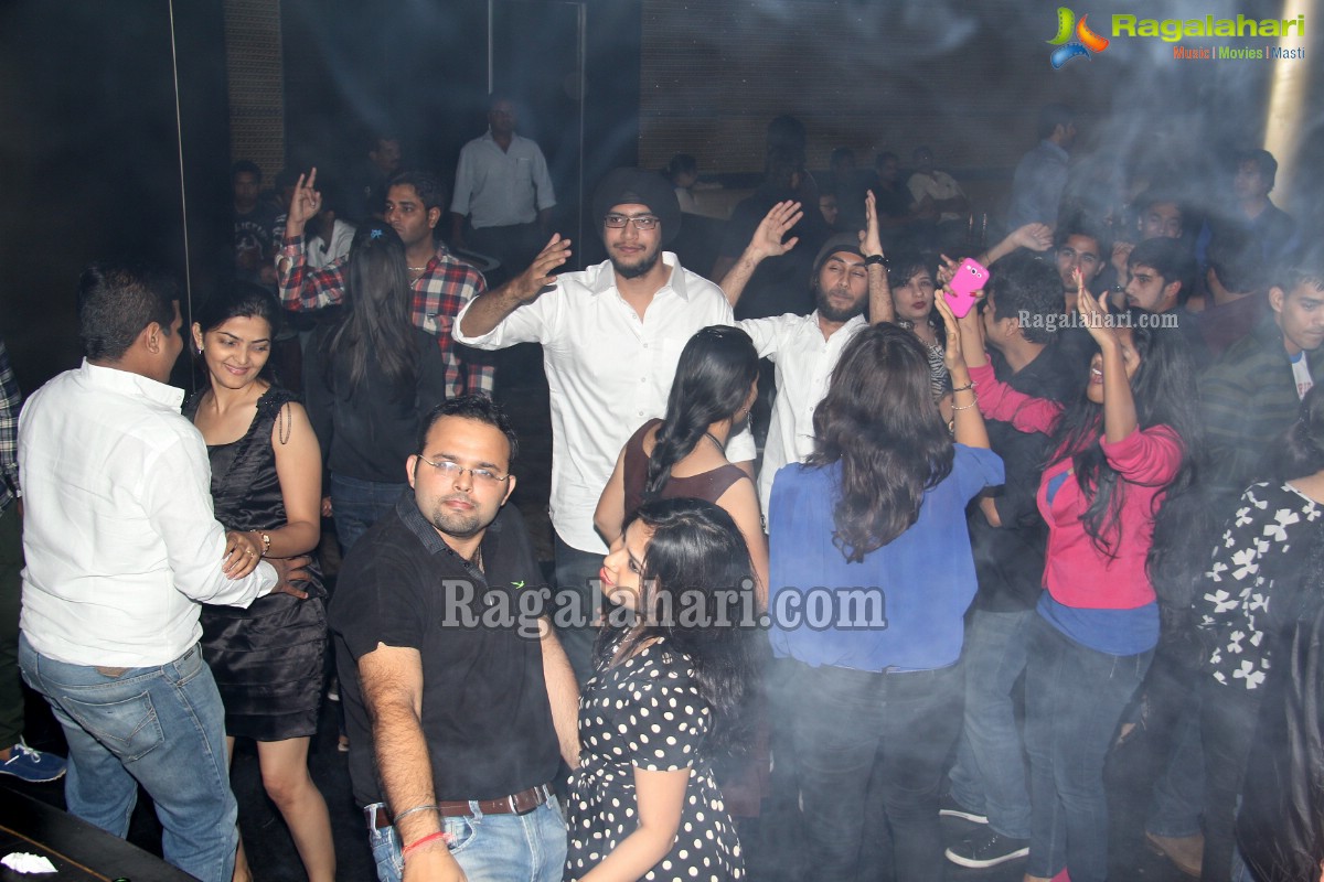 Club Night with DJ Jay at Kismet, Hyderabad (Jan 4, 2014)