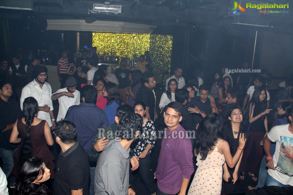Club Night with DJ Jay at Kismet, Hyderabad (Jan 4, 2014)