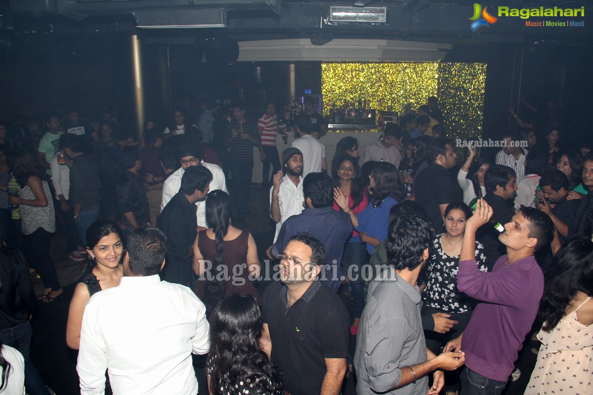 Club Night with DJ Jay at Kismet, Hyderabad (Jan 4, 2014)