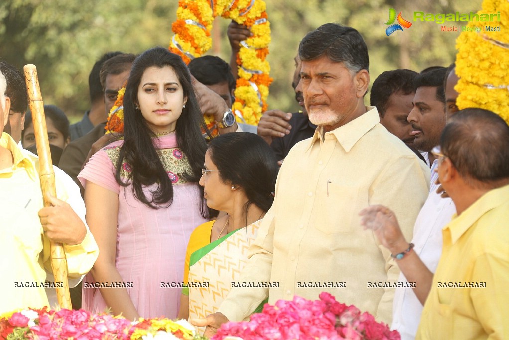 Nara Chandrababu Naidu Family at NTR Ghat