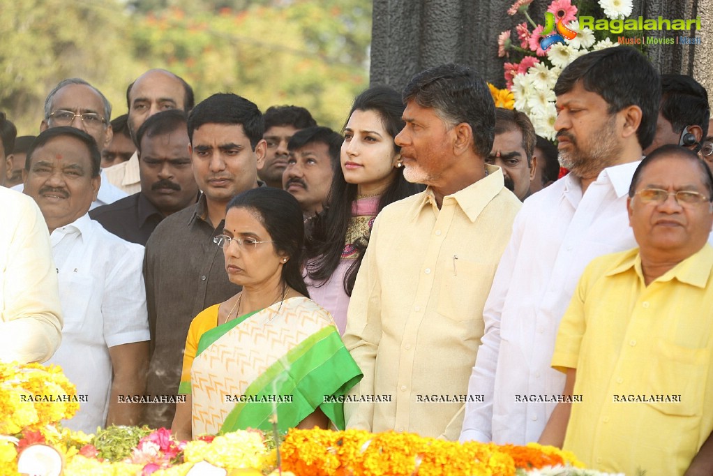 Nara Chandrababu Naidu Family at NTR Ghat