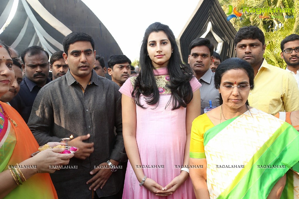 Nara Chandrababu Naidu Family at NTR Ghat