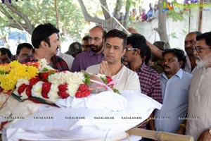 Jagapathi Babu's Father Death