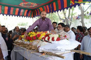 Jagapathi Babu's Father Death