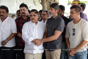 Jagapathi Babu's Father Death