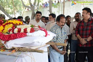 Jagapathi Babu's Father Death