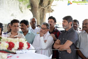 Jagapathi Babu's Father Death