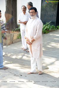 Jagapathi Babu's Father Death