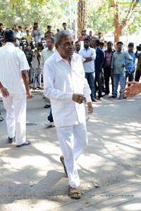 Jagapathi Babu's Father Death