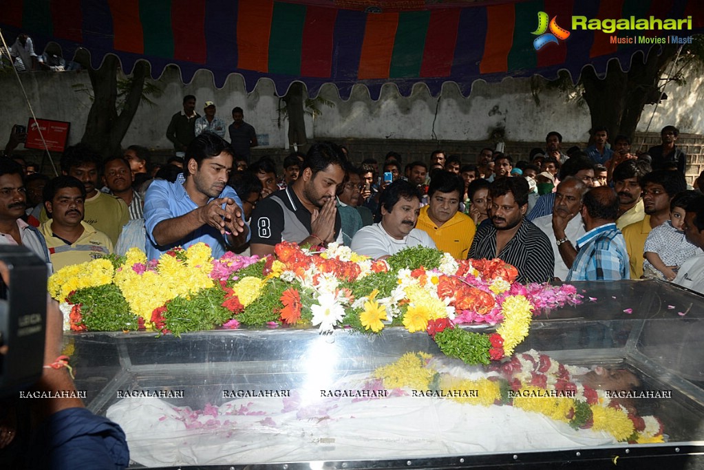 Celebrities pay homage to MS Narayana (Set 2)