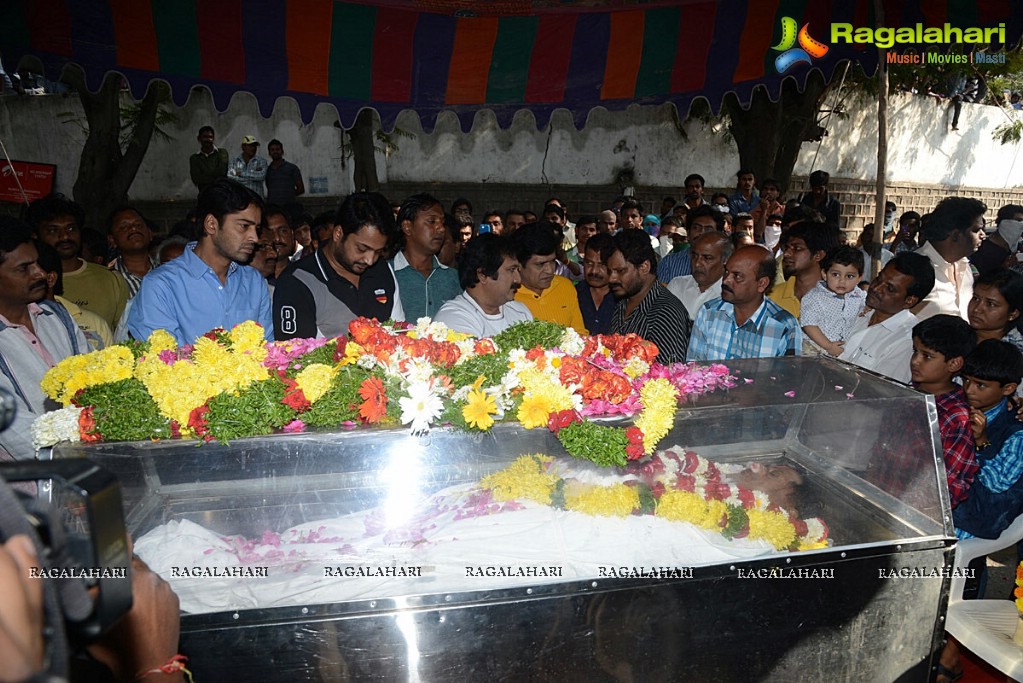 Celebrities pay homage to MS Narayana (Set 2)