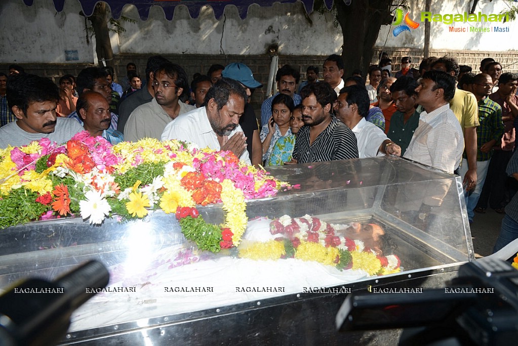 Celebrities pay homage to MS Narayana (Set 2)