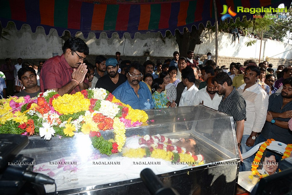 Celebrities pay homage to MS Narayana (Set 2)