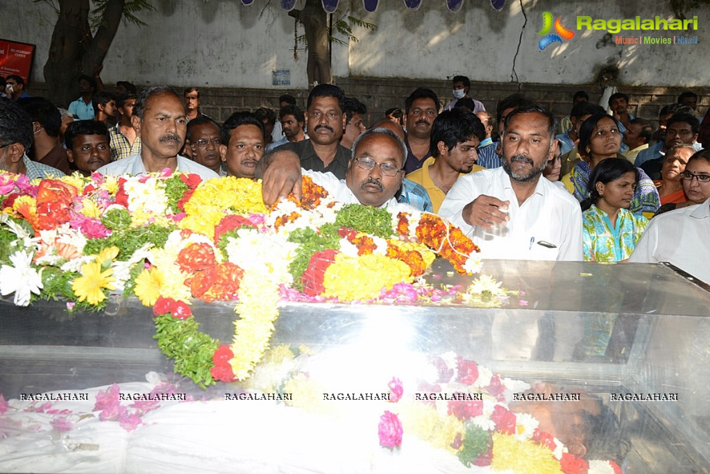 Celebrities pay homage to MS Narayana (Set 2)