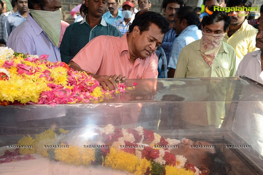 Celebrities pay homage to MS Narayana (Set 2)